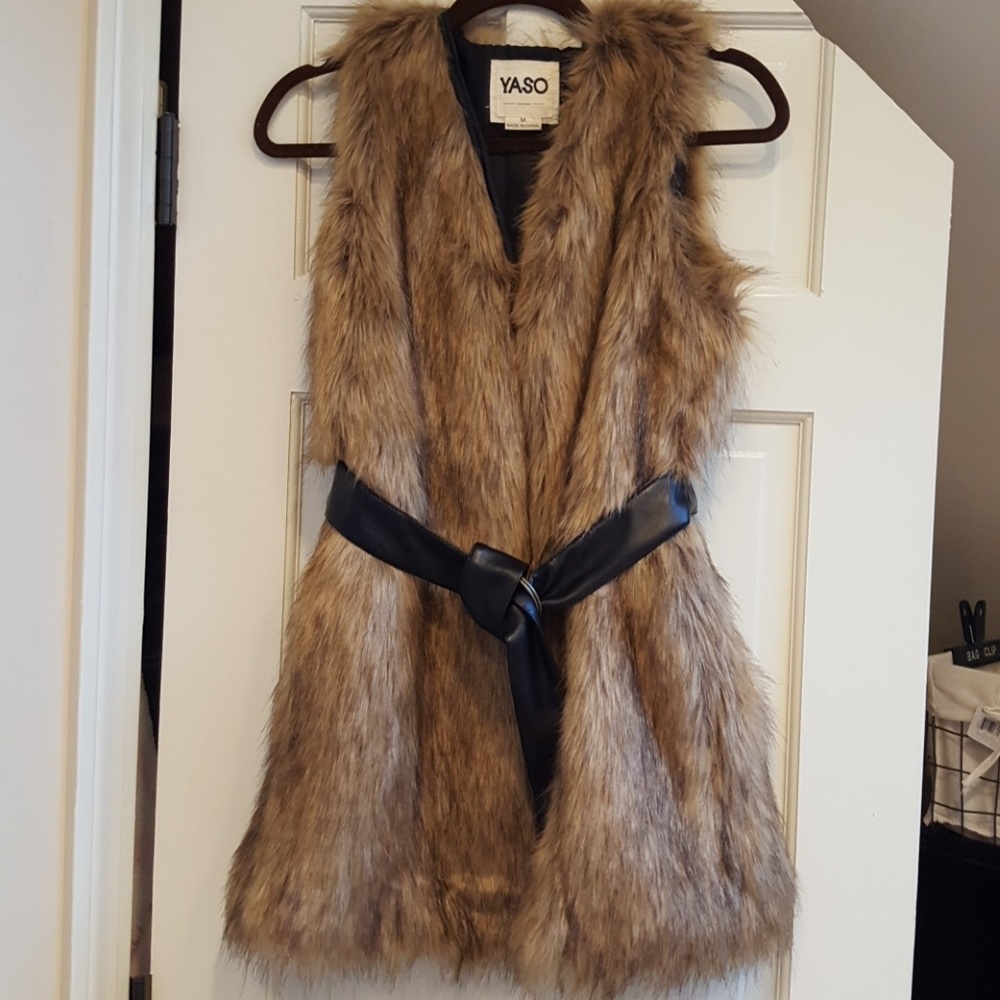 Faux Fur Belted Vest. EUC